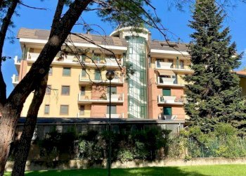 Facciata - Bilocale via BELLINI, 47, Sesto San Giovanni - foto 12