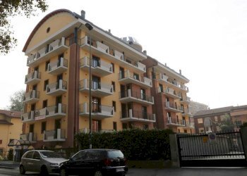 Facciata - Bilocale via BELLINI, 47, Sesto San Giovanni - foto 23