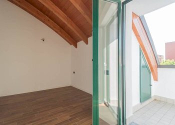 Camera da letto - Bilocale via BELLINI, 47, Sesto San Giovanni - foto 14