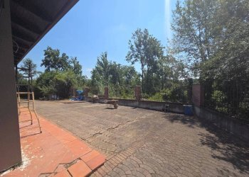 Cortile interno - Villa Frazione Quarto Superiore, Asti - foto 7