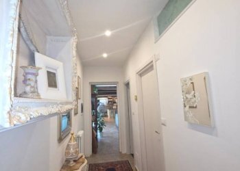 Corridoio - Villa Frazione Quarto Superiore, Asti - photo 15