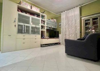 Salone - Trilocale via Francesco Primaticcio, 90, Milano - foto 1