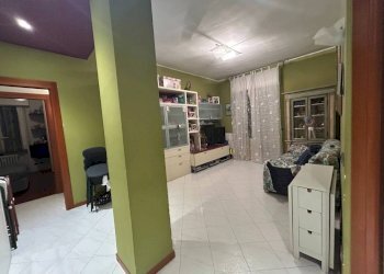 Salone - Trilocale via Francesco Primaticcio, 90, Milano - foto 1