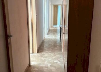 Corridoio - Terreno non edificabile via de' Buttieri, Bologna (zona Centro Storico) - foto 34