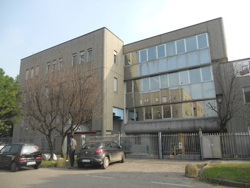 Facciata - Office via Giuseppe Di Vittorio, 1, Rho - photo 1