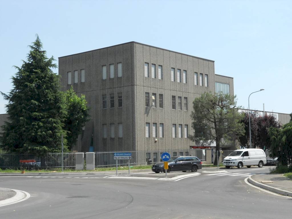 Facciata - Office via Giuseppe Di Vittorio, 1, Rho - photo 2