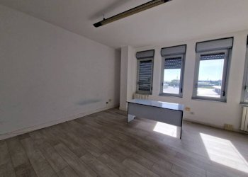 Ufficio - Ufficio via Giuseppe Di Vittorio, 1, Rho - foto 4