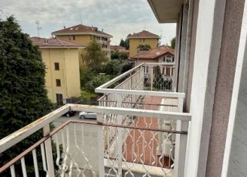 Balcone - Appartamento via Edmondo De Amicis, 7, Biella - foto 21