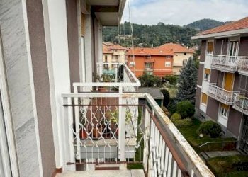 Balcone - Appartamento via Edmondo De Amicis, 7, Biella - foto 22