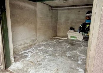 Box auto - Appartamento via Edmondo De Amicis, 7, Biella - foto 33