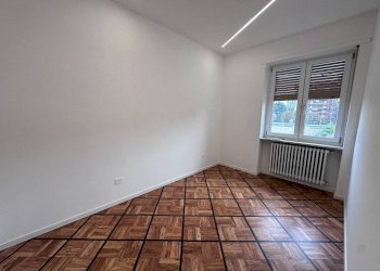 Camera da letto - Bilocale via San Rocco, Orbassano - foto 10