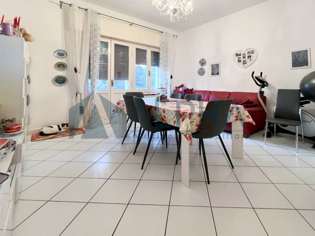 Salone - Trilocale via Trieste, Faenza - foto 1