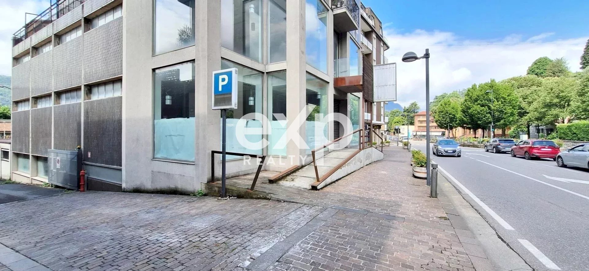 Shop Corso Dante Alighieri, Calolziocorte - photo 1