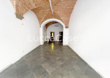 Commercial Premises Lucca - photo 2