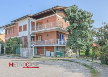 Appartamento Via San Marco, Chieri - foto 1