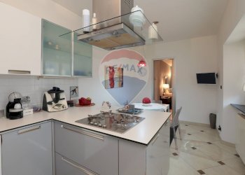 Bilocale Via Ciro Menotti 
 Sestri Ponente, Genova, Genova (zona Sestri Ponente) - foto 5