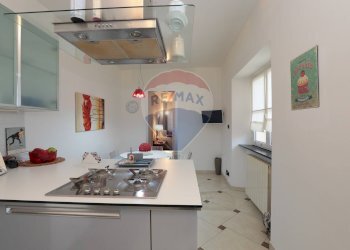 Bilocale Via Ciro Menotti 
 Sestri Ponente, Genova, Genova (zona Sestri Ponente) - foto 8