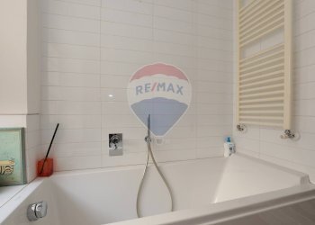 Bilocale Via Ciro Menotti 
 Sestri Ponente, Genova, Genova (zona Sestri Ponente) - foto 29