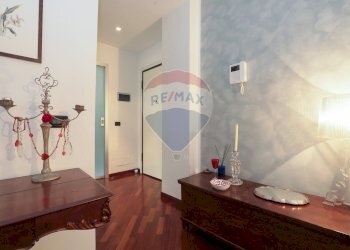 Bilocale Via Ciro Menotti 
 Sestri Ponente, Genova, Genova (zona Sestri Ponente) - foto 32