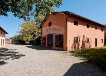 Rustico Via Provinciale, 73
Crespellano, Valsamoggia (zona Albareto - Mulini Nuovi) - foto 1