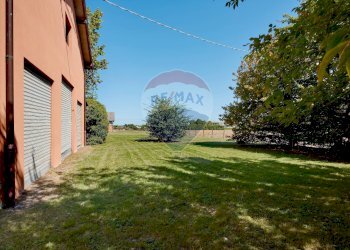 Rustico Via Provinciale, 73
Crespellano, Valsamoggia (zona Albareto - Mulini Nuovi) - foto 4