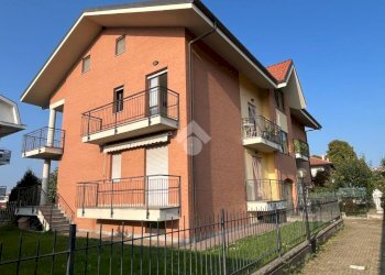 Bilocale Via Giuseppe Verdi, San Francesco al Campo - foto 1