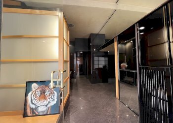 Negozio - VIA CARLO CATTANEO, 33, Verona (zona Centro Storico) - foto 10