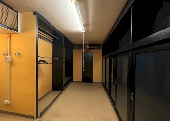 Negozio - VIA CARLO CATTANEO, 33, Verona (zona Centro Storico) - foto 16