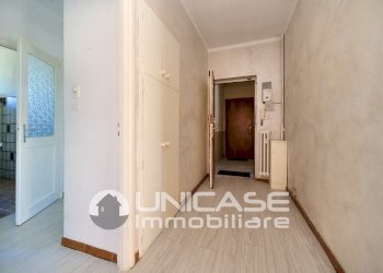 Corridoio - Quadrilocale via Malan, 22, frazione Airali, Luserna San Giovanni - foto 7