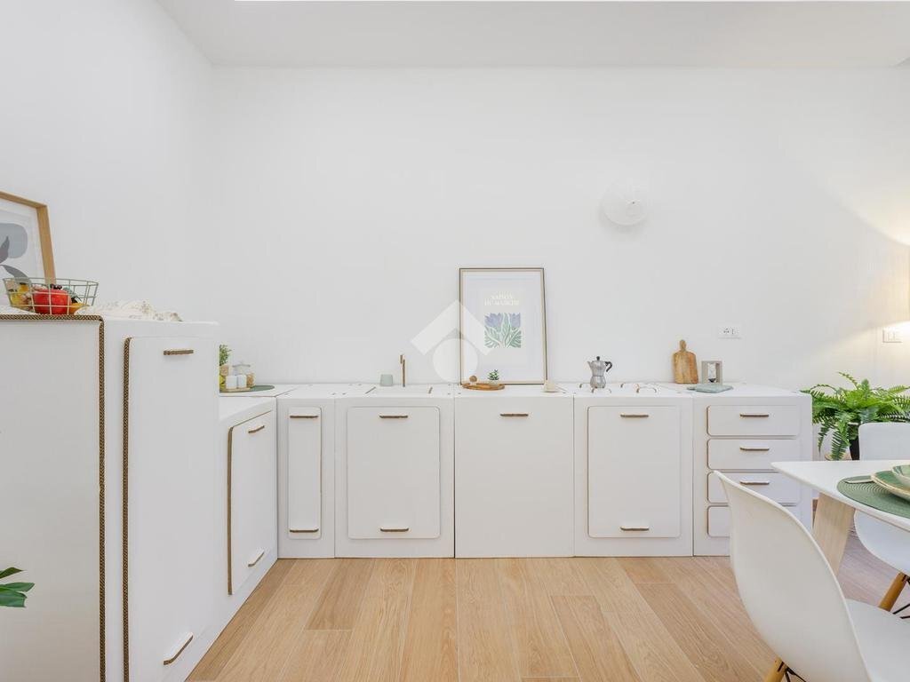 Three-room apartment Viale Risorgimento, Reggio nell'Emilia - photo 3