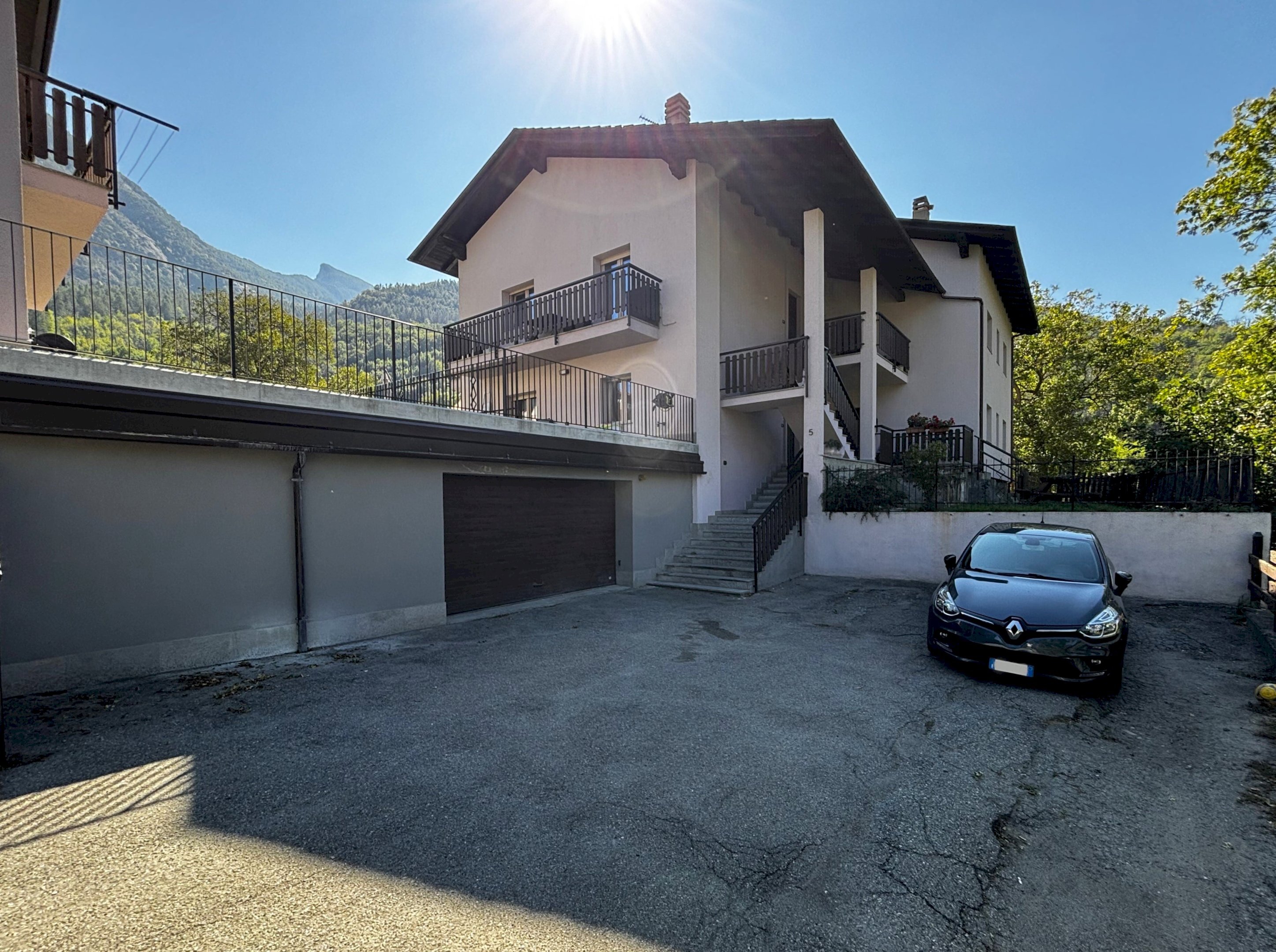 Trilocale Pleod, Fénis - foto 1