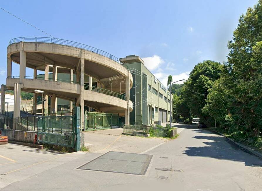 Capannone Via Romairone, Genova (zona Bolzaneto) - foto 3