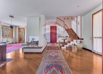 Sala da pranzo - Villa Via Masironi
 
15, Brisighella - foto 17