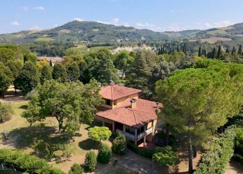 Vista delle montagne - Villa Via Masironi
 
15, Brisighella - foto 52