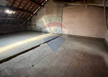 Non correlato - Attico Piazza Marconi
 
2, Luino - foto 14