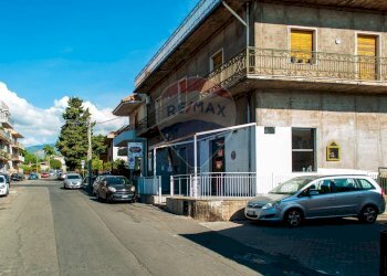 Edificio all\'aperto - Casa indipendente Via Carico
 
84, Acireale - foto 2