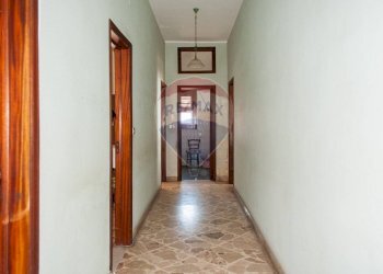 Hall / corridoio - Casa indipendente Via Carico
 
84, Acireale - foto 26