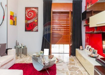 Soggiorno - Appartamento via del cedro
 
16, Catania - foto 22