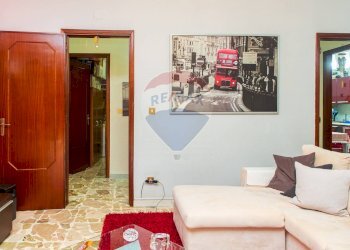 Soggiorno - Appartamento via del cedro
 
16, Catania - foto 23