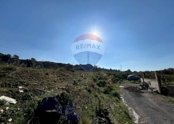 Edificio all\'aperto - Terreno edificabile Contrada Scala Vecchia
snc, Paterno - foto 14