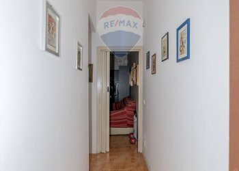 Hall / corridoio - Trilocale Via Bixio
 
1, Caltagirone - foto 6