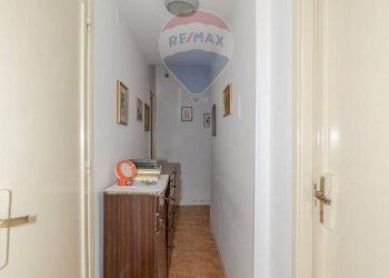 Hall / corridoio - Trilocale Via Bixio
 
1, Caltagirone - foto 10