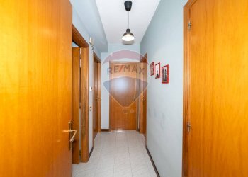 Hall / corridoio - Appartamento via caramme
 
22, Valverde - foto 11