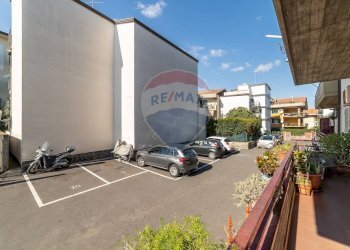 Balcone - Appartamento via caramme
 
22, Valverde - foto 24