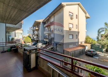 Balcone - Appartamento via caramme
 
22, Valverde - foto 27