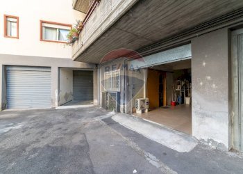 Edificio all\'aperto - Appartamento via caramme
 
22, Valverde - foto 34