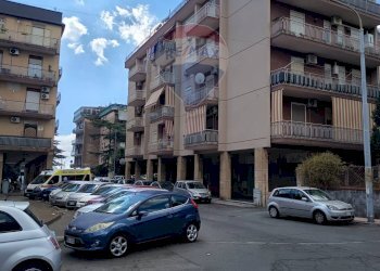 Edificio all\'aperto - Quadrilocale Via Domenico Savio
 
17, Gravina di Catania - foto 3