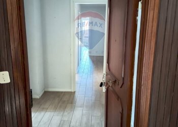 Hall / corridoio - Quadrilocale Via Domenico Savio
 
17, Gravina di Catania - foto 5