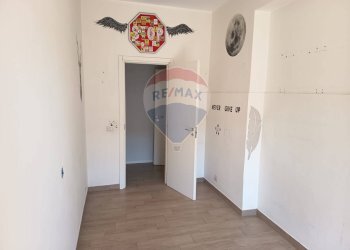 Stanza vuota - Quadrilocale Via Domenico Savio
 
17, Gravina di Catania - foto 9