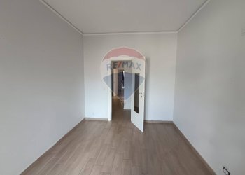 Stanza vuota - Quadrilocale Via Domenico Savio
 
17, Gravina di Catania - foto 13